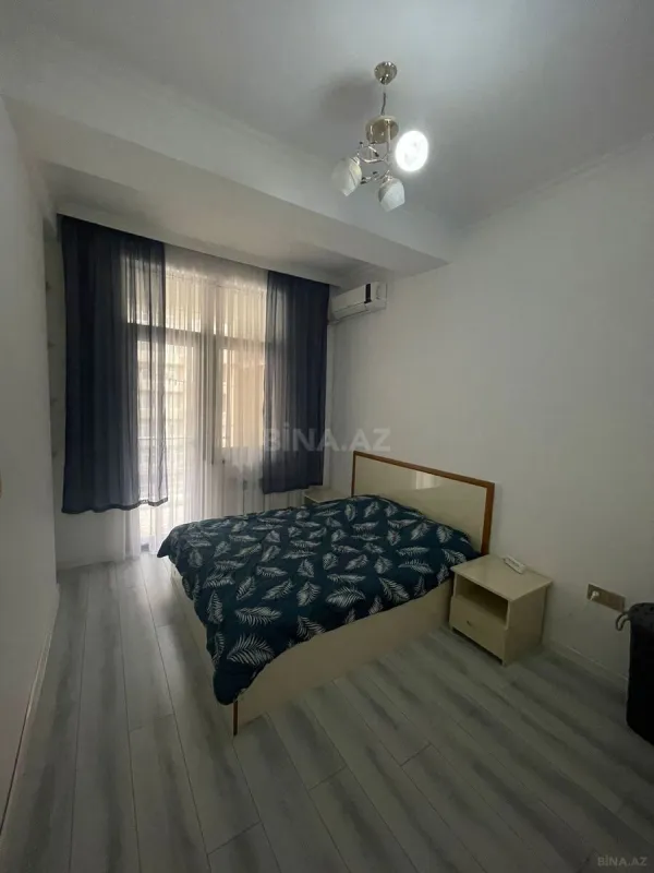 Kirayə verilir 2 otaqlı mənzil 65 m²