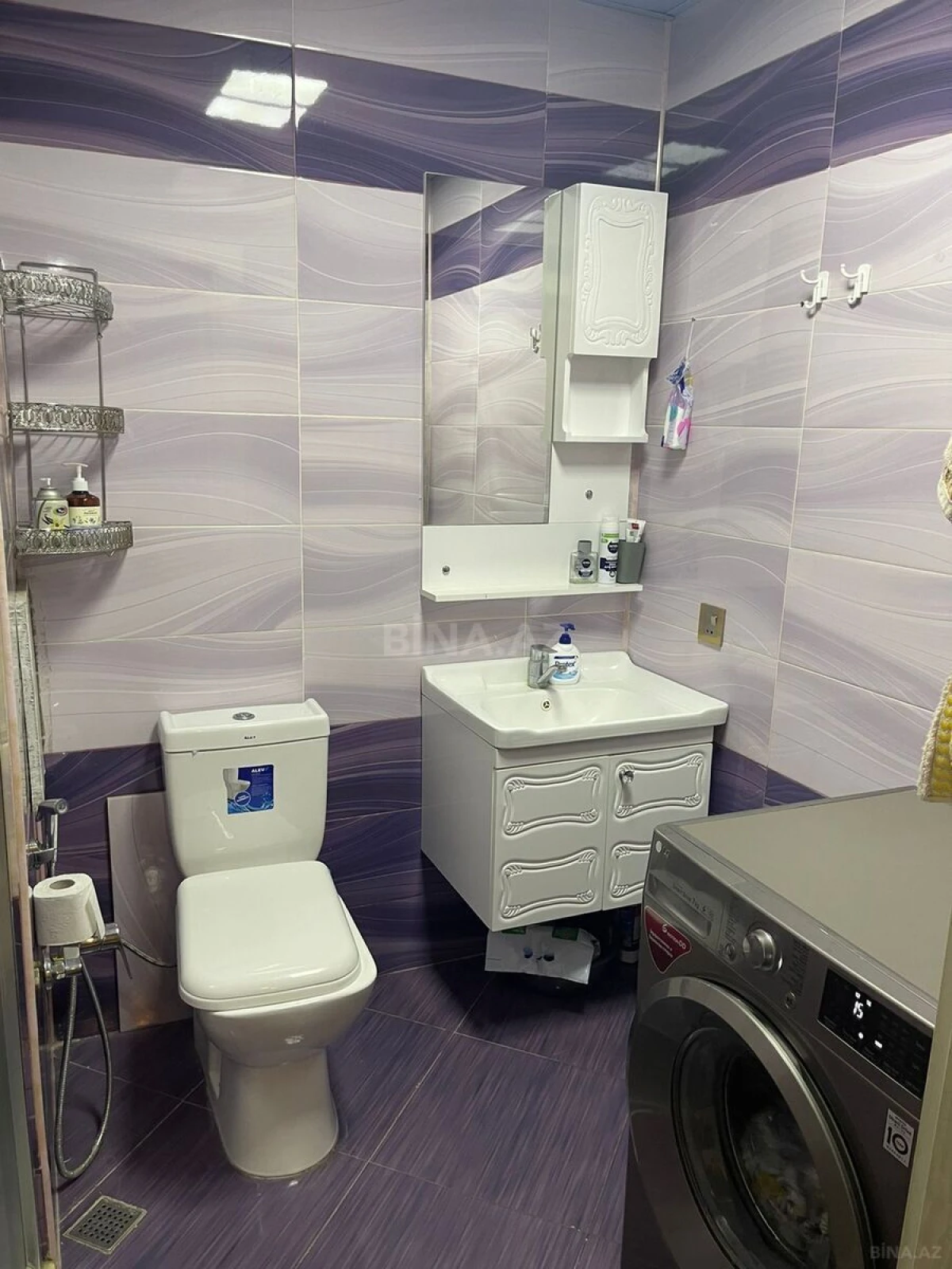 Kirayə verilir 2 otaqlı mənzil 65 m²