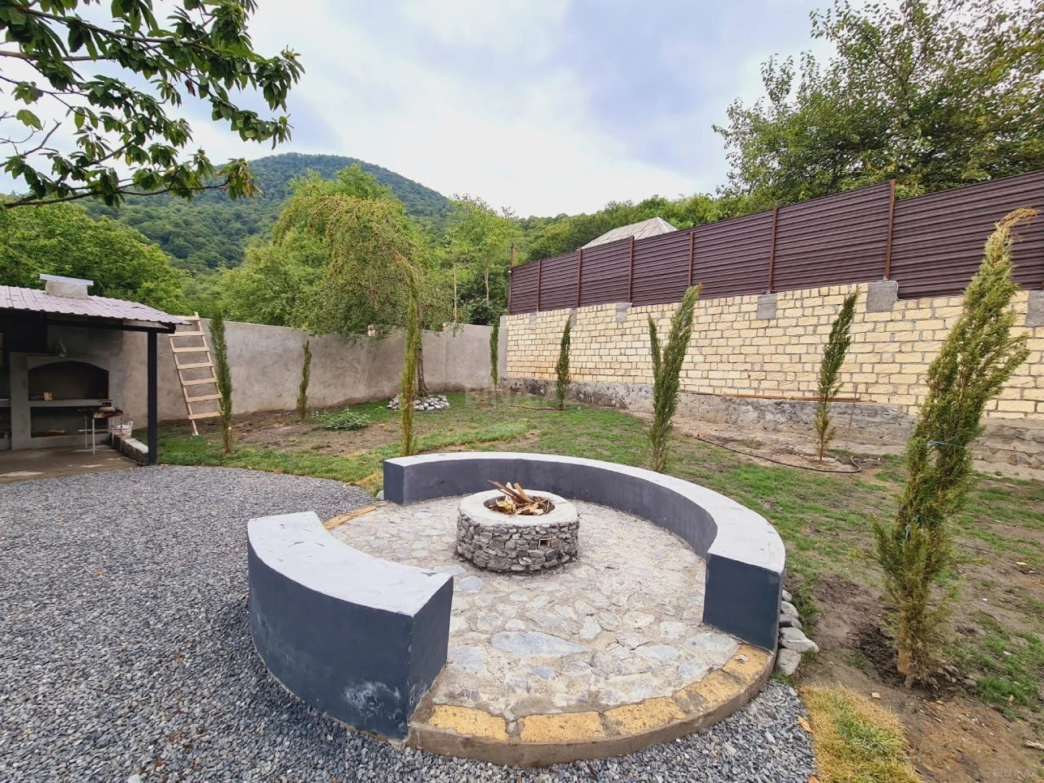 Kirayə verilir 2 otaqlı həyət evi 150 m²