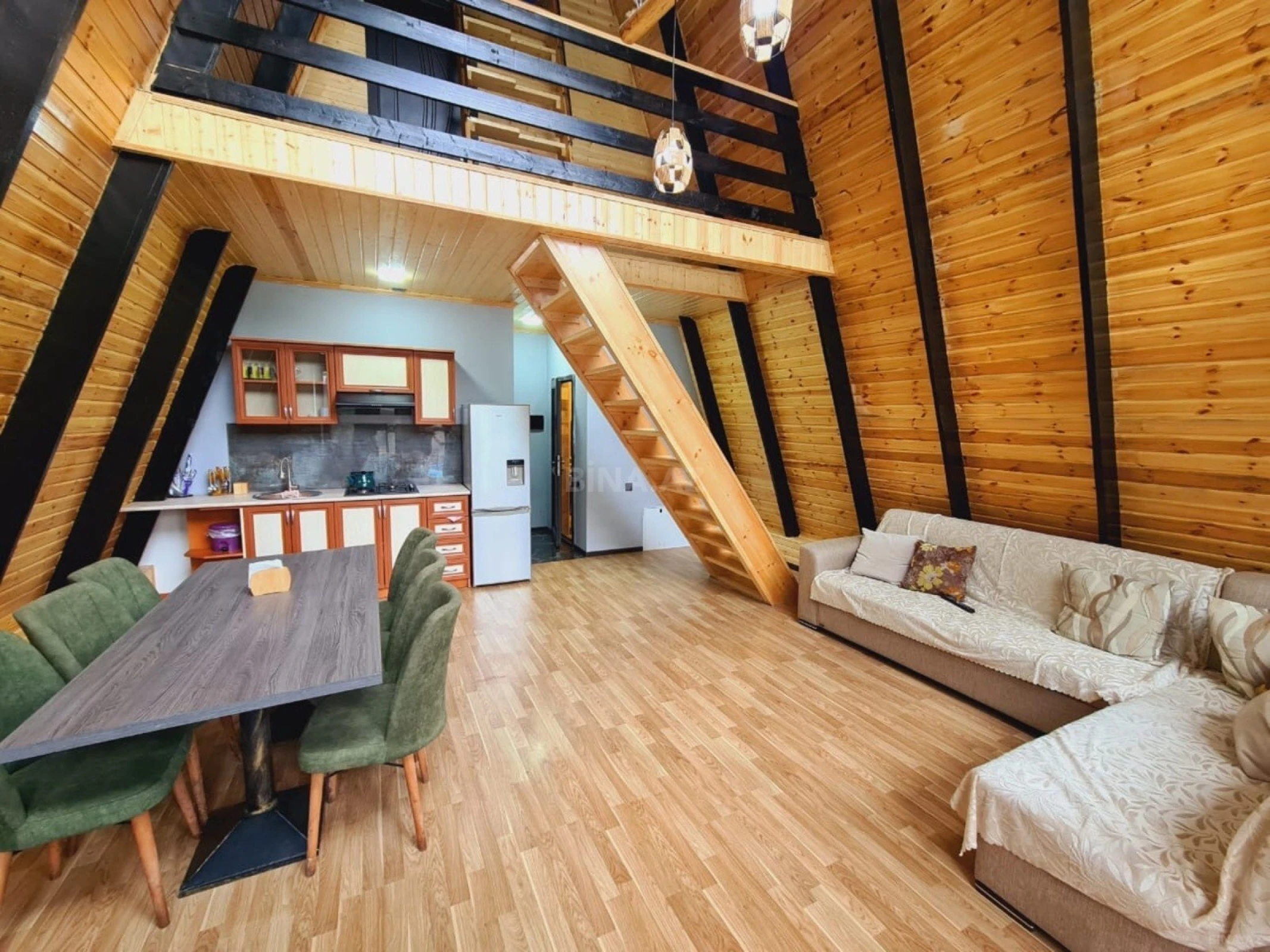 Kirayə verilir 2 otaqlı həyət evi 150 m²