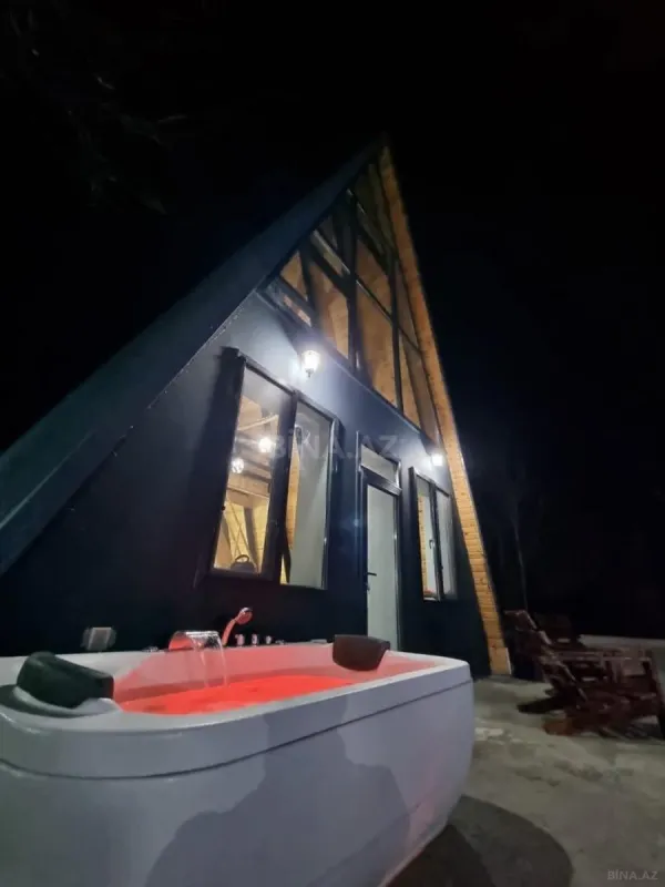 Kirayə verilir 2 otaqlı həyət evi 150 m²