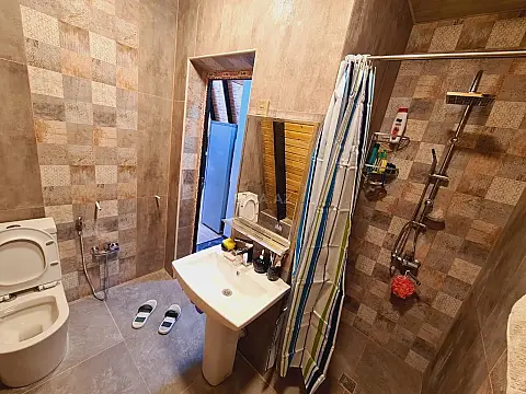 Kirayə verilir 2 otaqlı həyət evi 150 m²