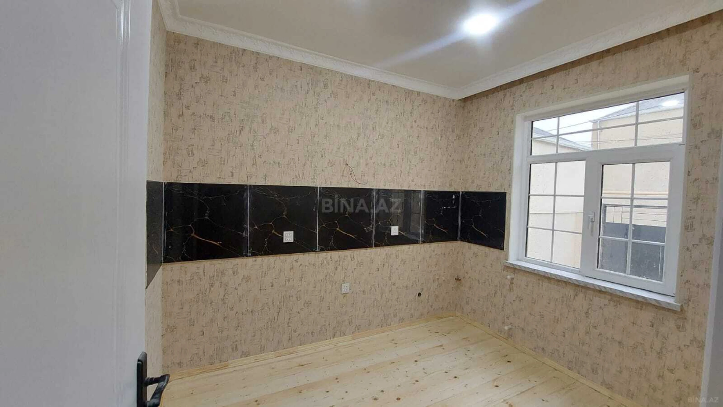 Satılır 3 otaqlı həyət evi 80 m²