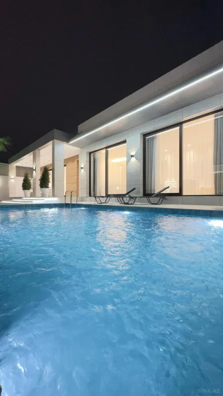 Satılır 5 otaqlı həyət evi 300 m²