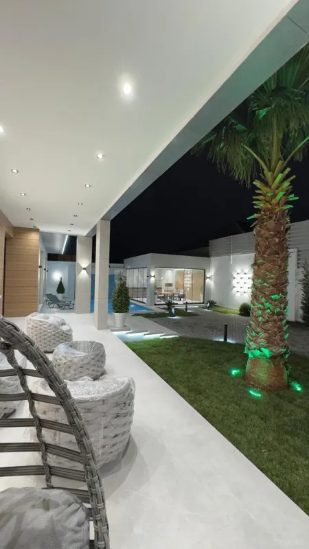 Satılır 5 otaqlı həyət evi 300 m²