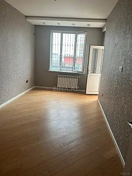 Satılır 3 otaqlı mənzil 125 m²