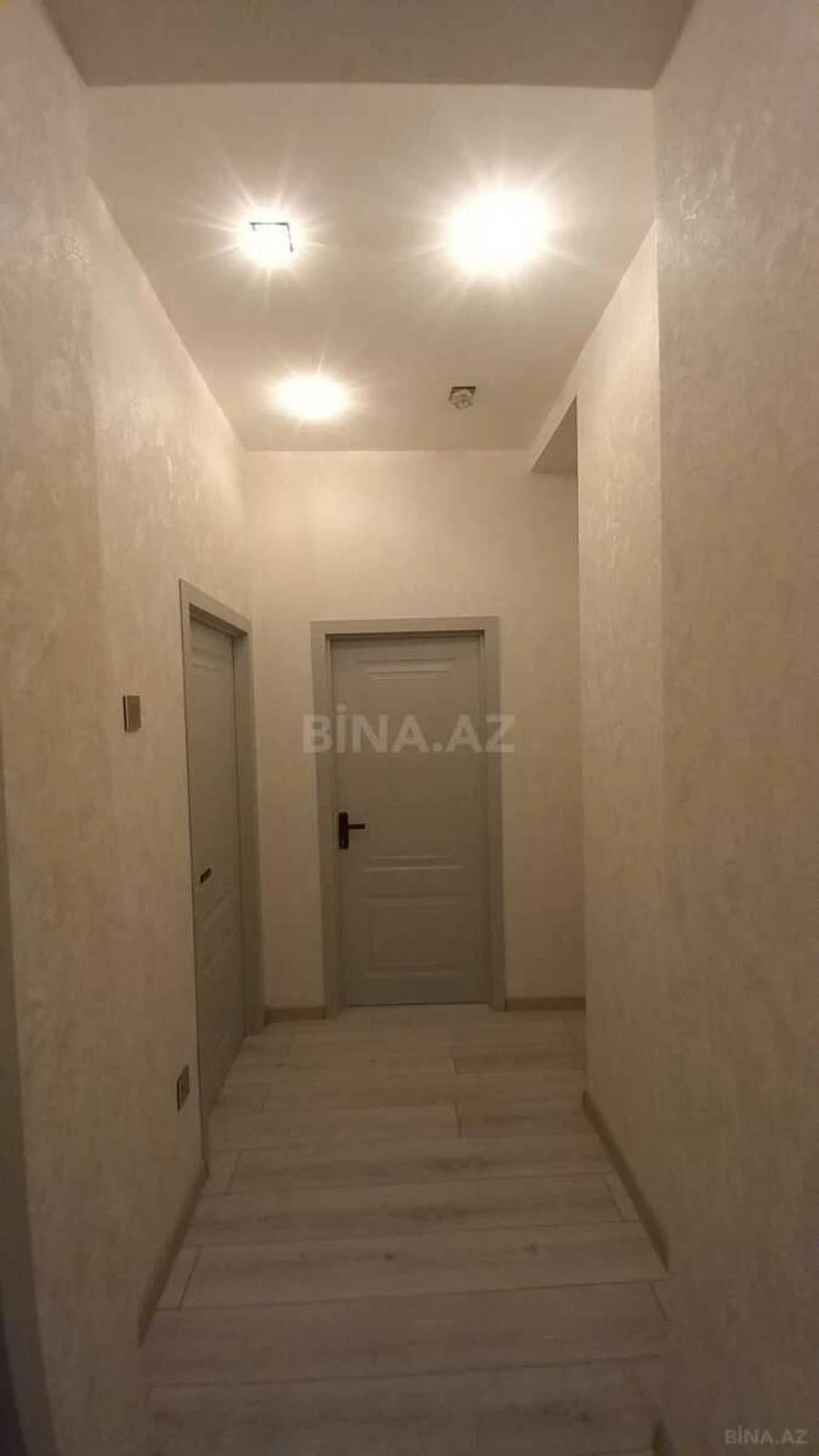 Satılır 3 otaqlı mənzil 58 m²