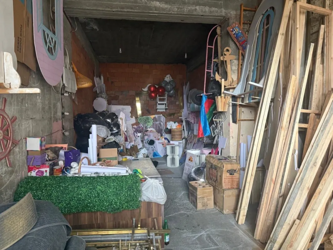 Satılır obyekt 45.3 m²