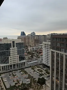 Satılır 3 otaqlı mənzil 124 m²