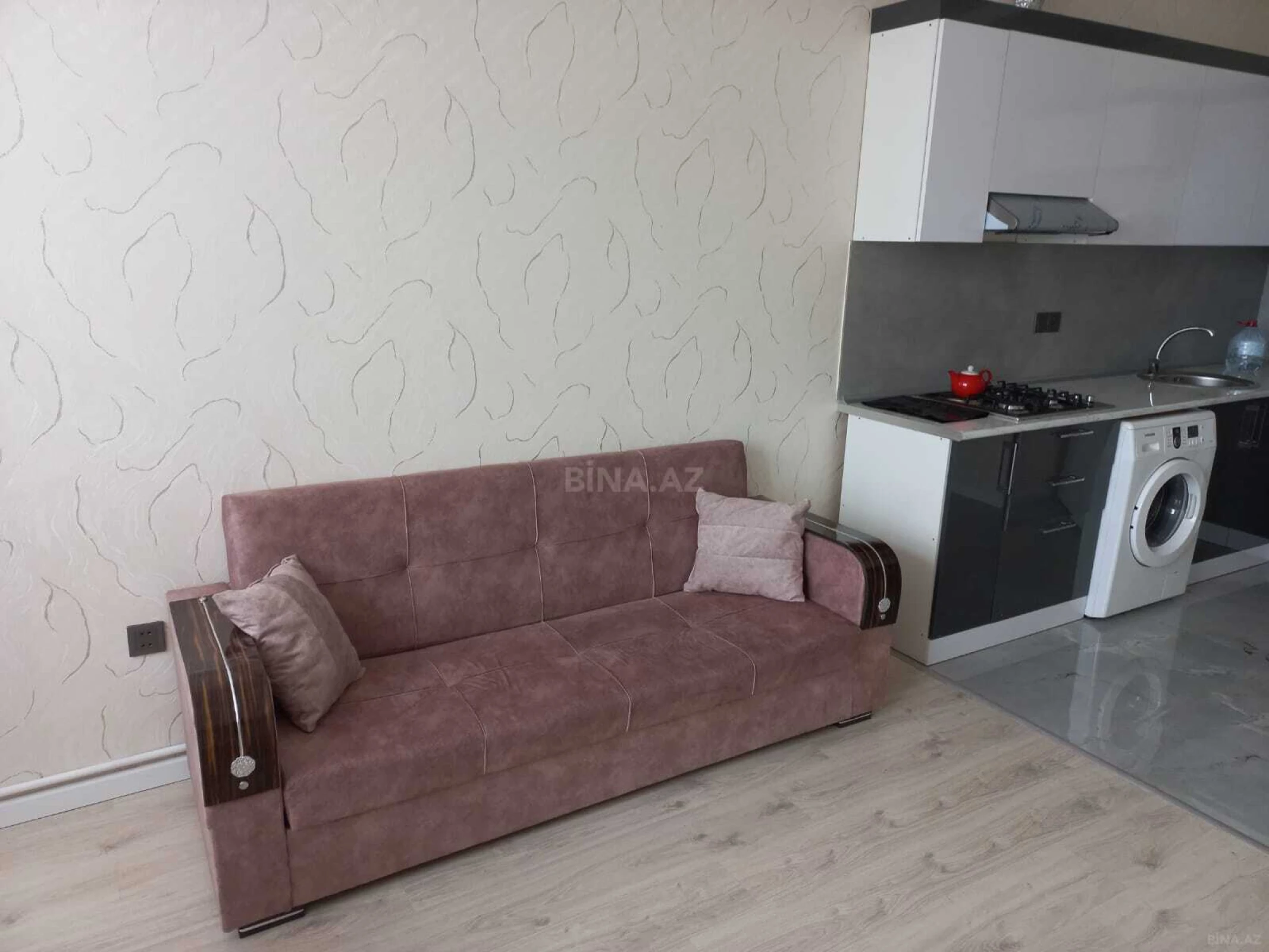 Kirayə verilir 2 otaqlı mənzil 64 m²