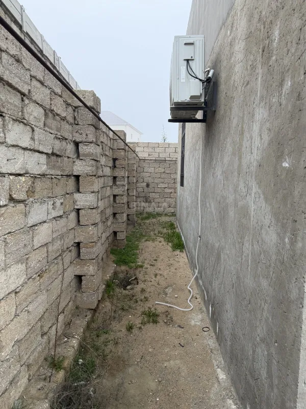 Satılır 2 otaqlı həyət evi 78 m²