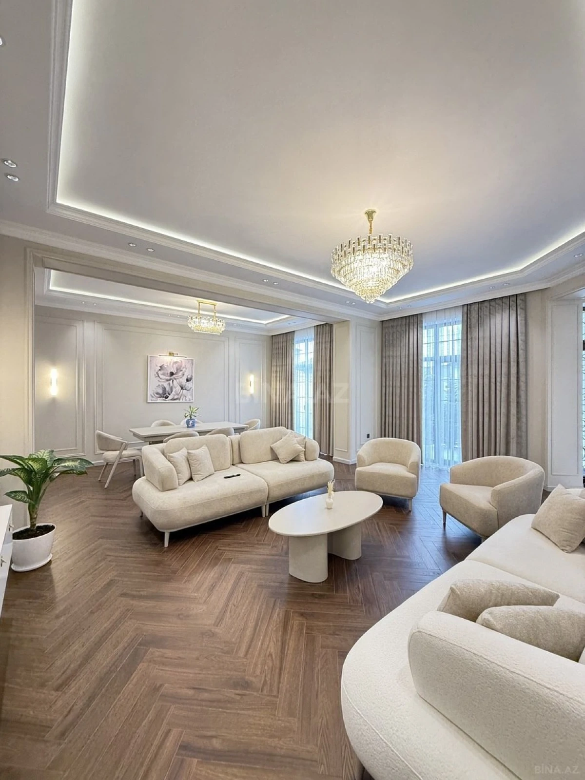 Satılır 4 otaqlı həyət evi 210 m²