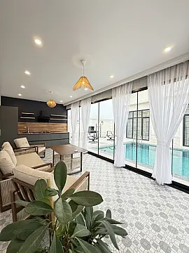 Satılır 4 otaqlı həyət evi 210 m²