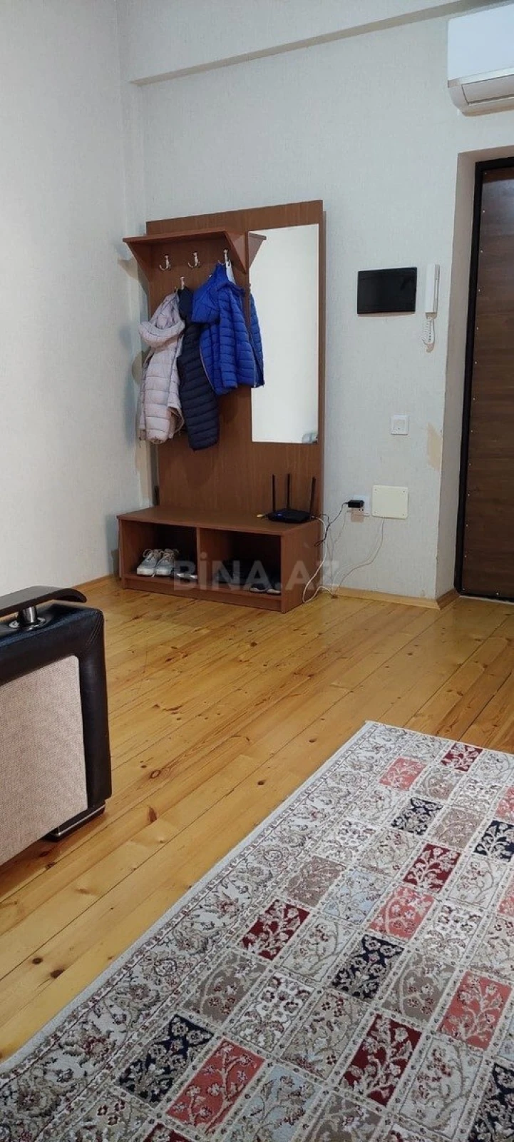 Satılır 2 otaqlı mənzil 91 m²