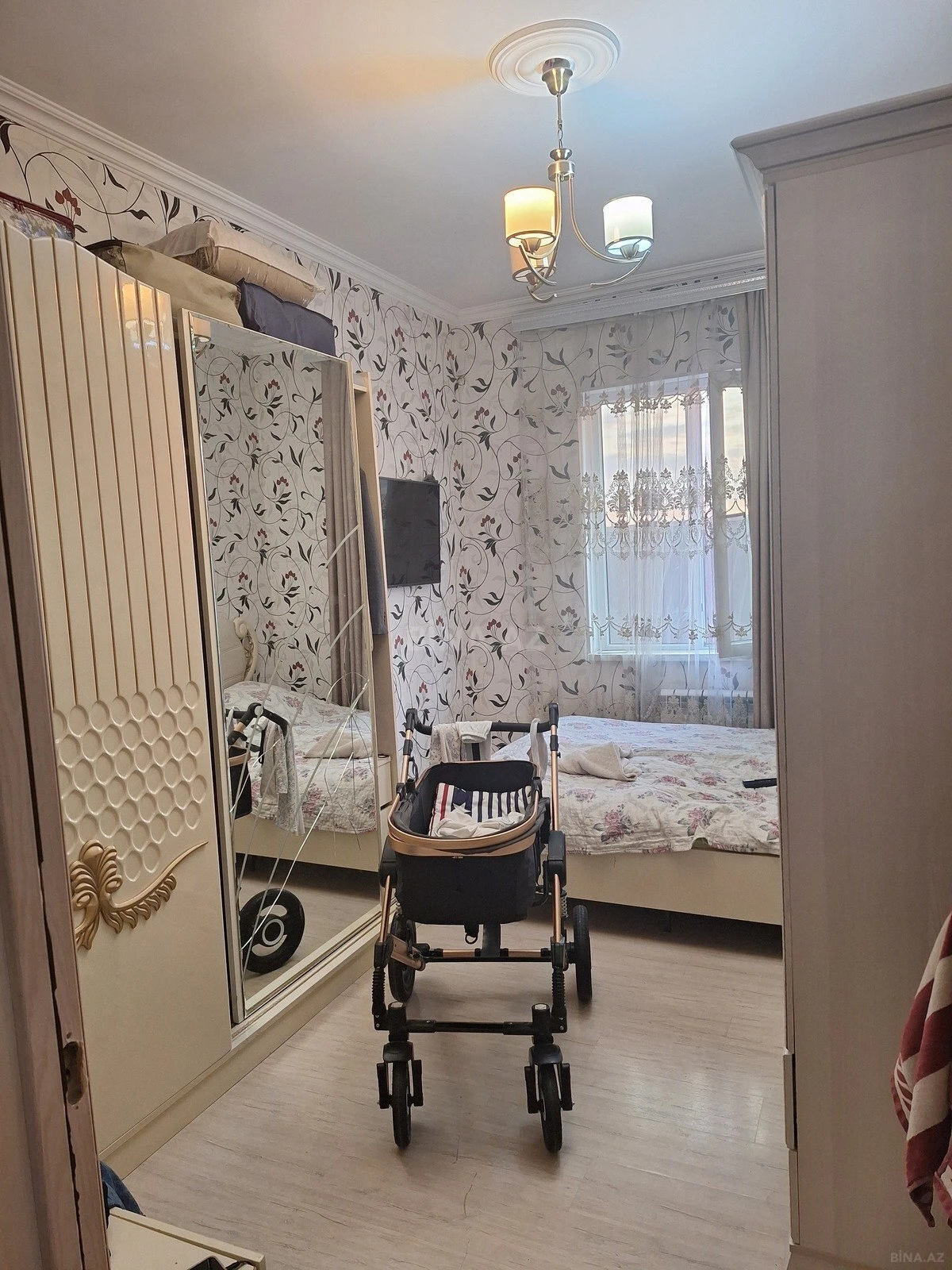 Satılır 3 otaqlı mənzil 90 m²