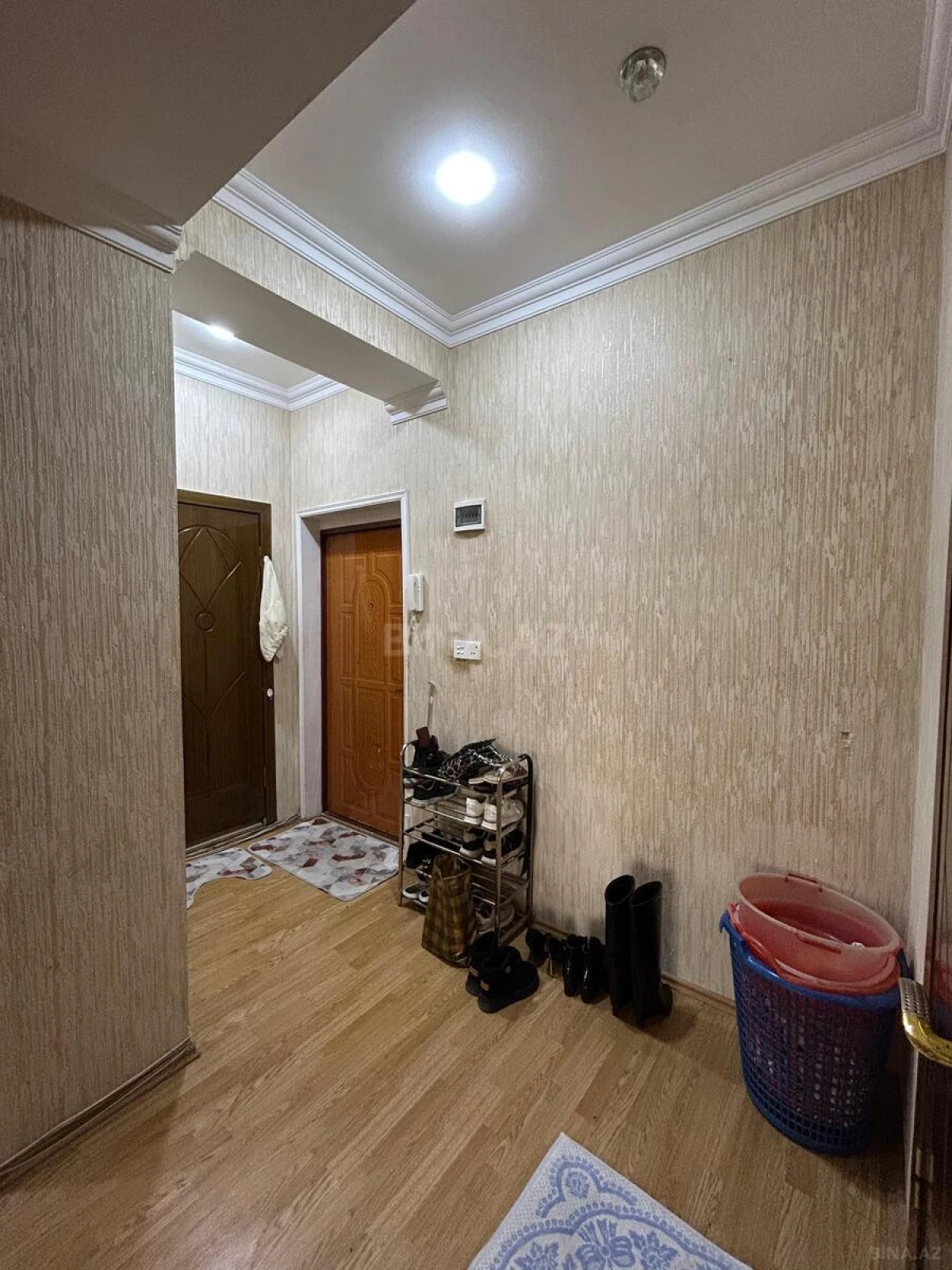Satılır 3 otaqlı mənzil 115 m²