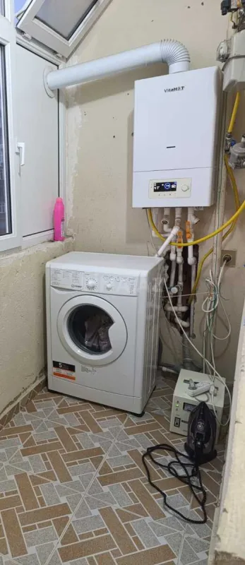 Satılır 2 otaqlı mənzil 45 m²
