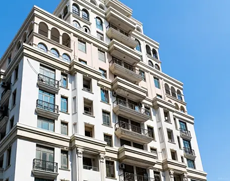 Satılır 3 otaqlı mənzil 170 m² — Bakı, Memar Əcəmi yanı 3 otaq 170.00 m²