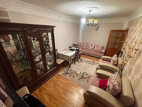 Satılır 3 otaqlı mənzil 85 m²