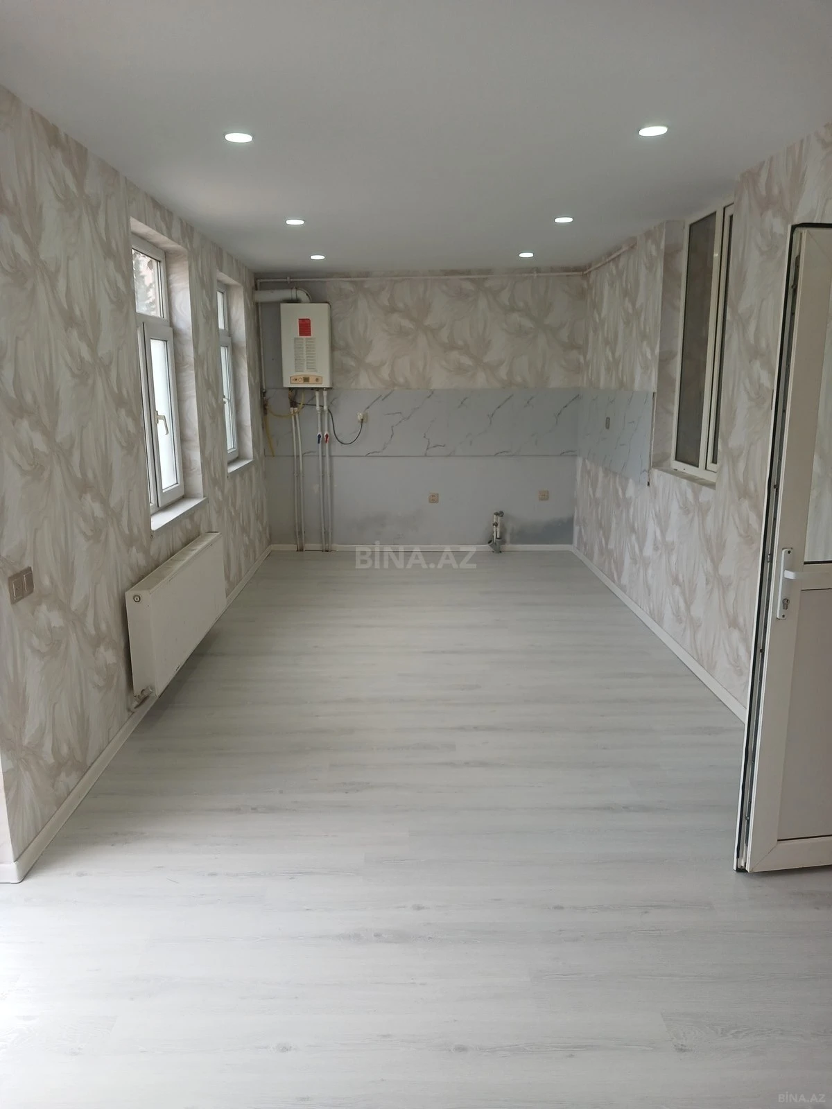 Satılır 3 otaqlı mənzil 60 m²