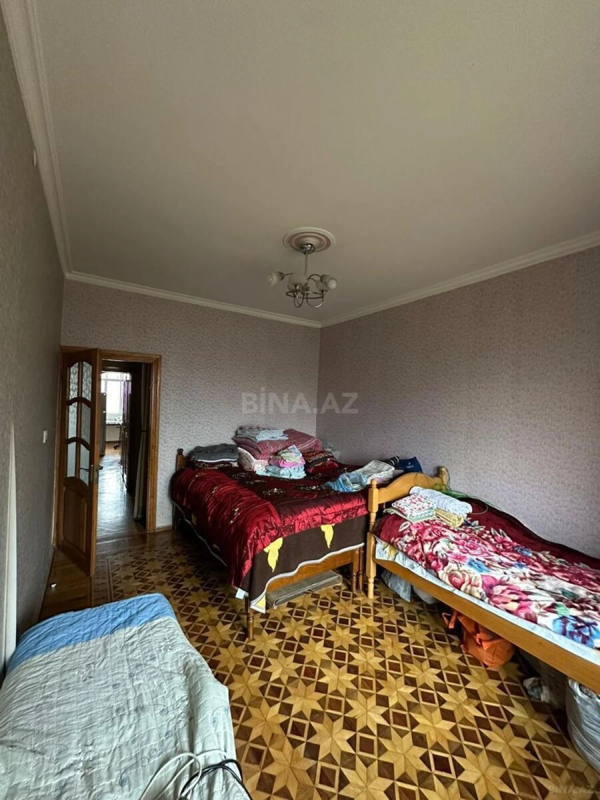 Satılır 3 otaqlı mənzil 92 m²