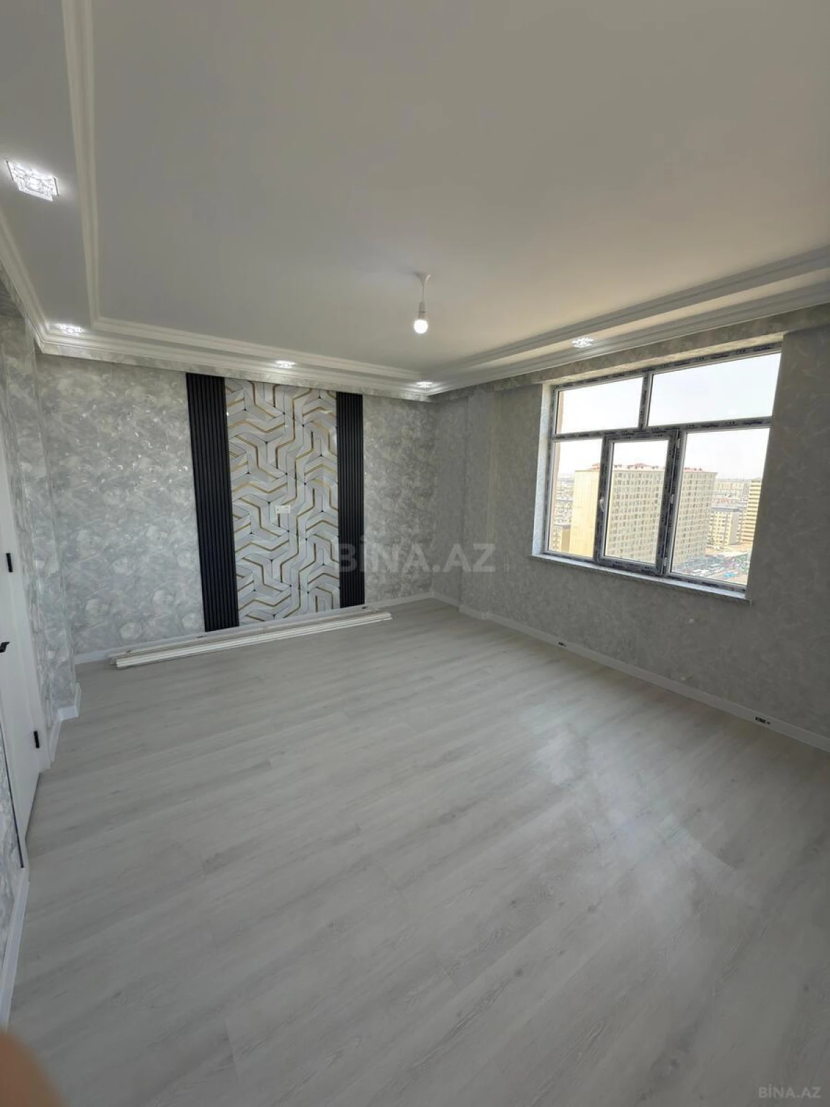 Satılır 3 otaqlı mənzil 85 m²