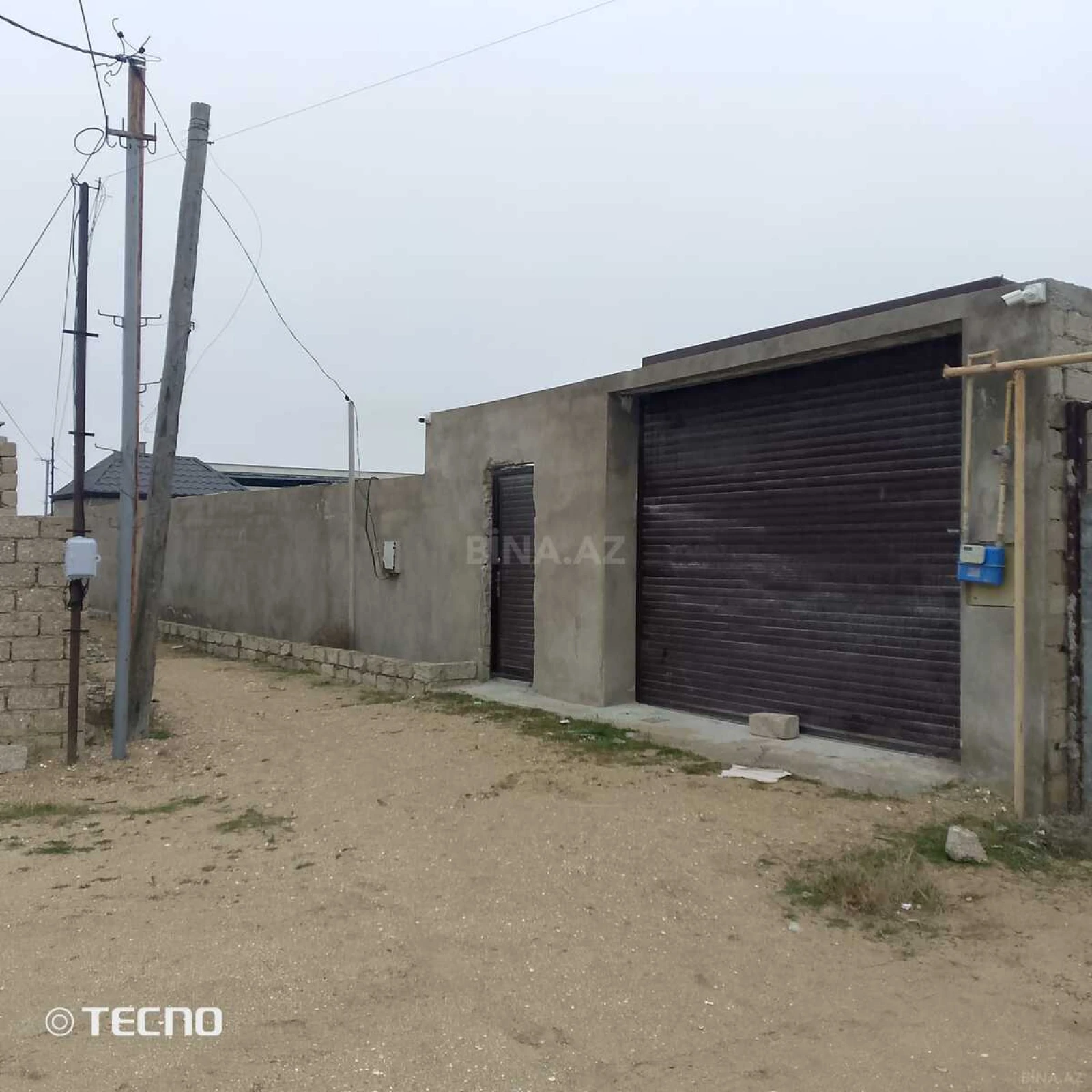 Satılır 4 otaqlı həyət evi 145 m²