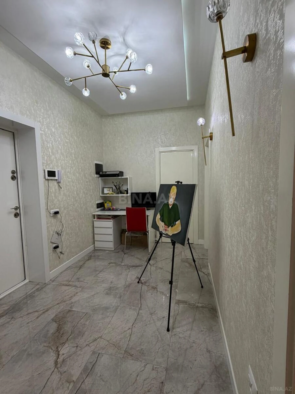 Satılır 2 otaqlı mənzil 75 m²