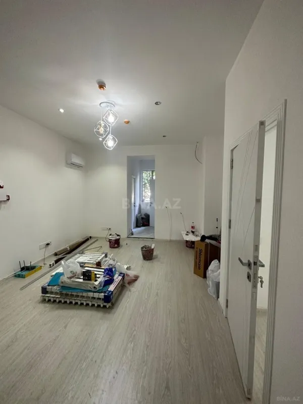 Kirayə verilir obyekt 102 m²