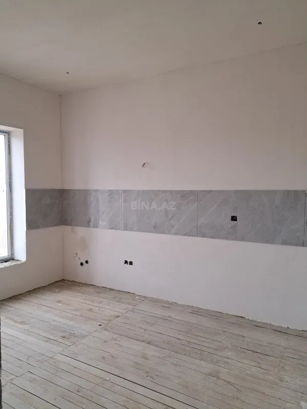 Satılır 4 otaqlı həyət evi 124 m²
