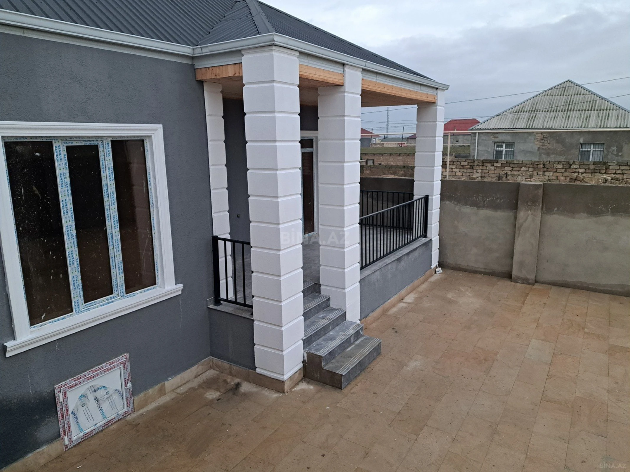 Satılır 4 otaqlı həyət evi 124 m²