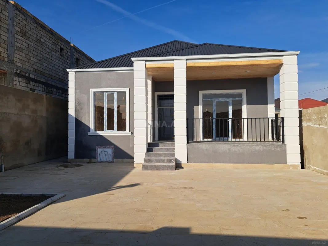 Satılır 4 otaqlı həyət evi 124 m²