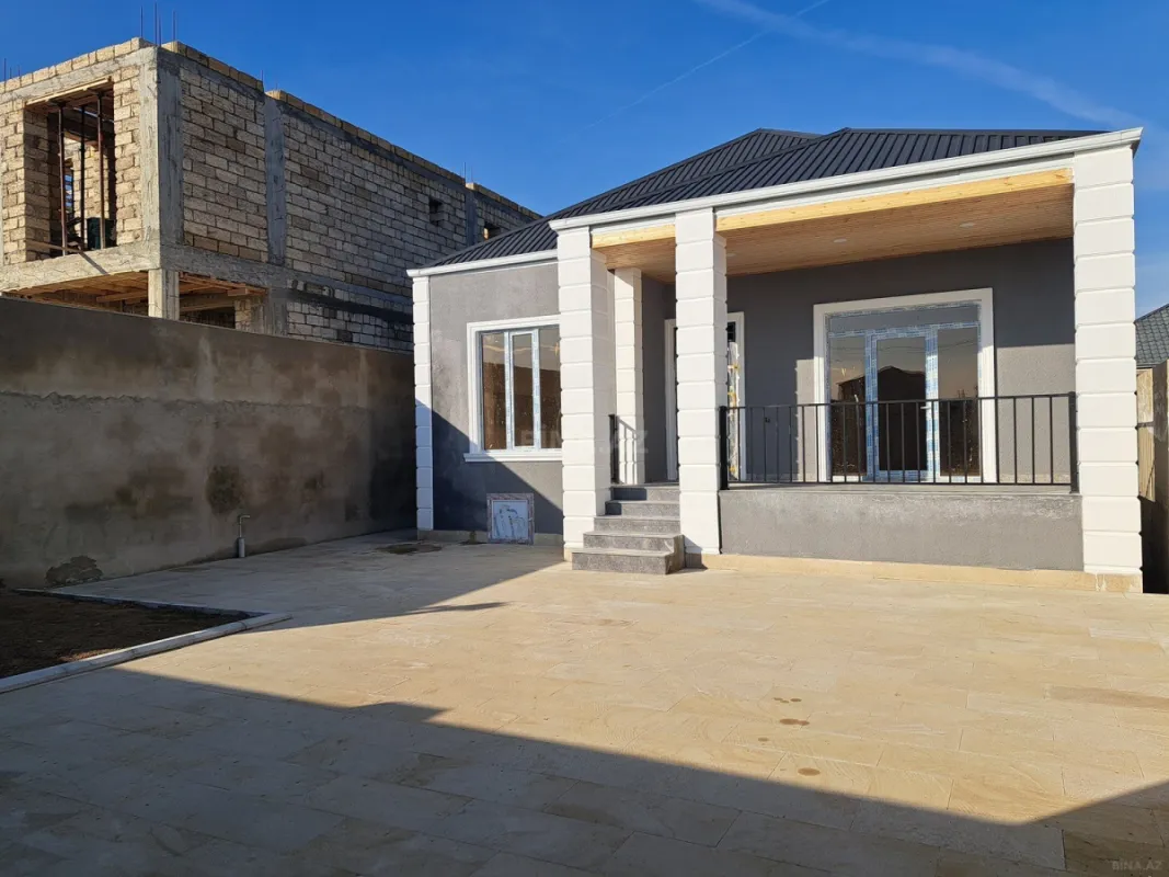 Satılır 4 otaqlı həyət evi 124 m²