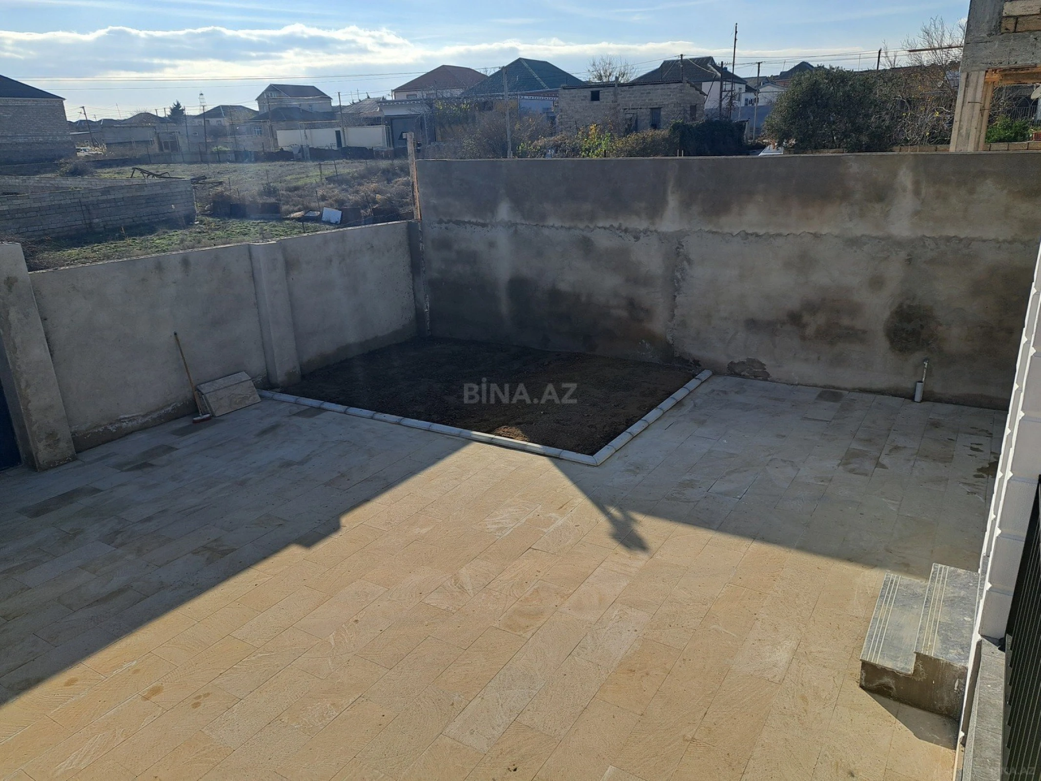 Satılır 4 otaqlı həyət evi 124 m²