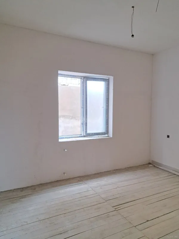 Satılır 4 otaqlı həyət evi 124 m²