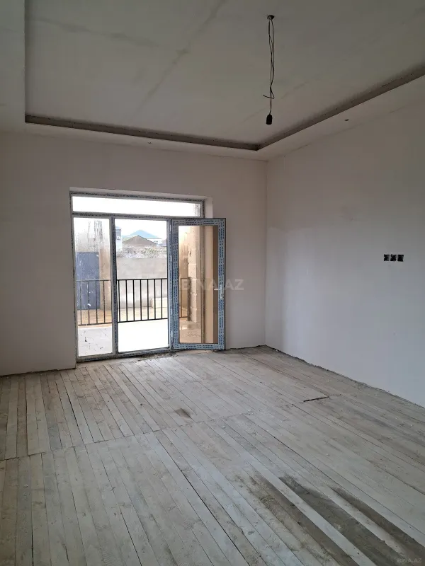 Satılır 4 otaqlı həyət evi 124 m²