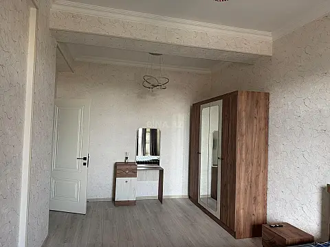 Kirayə verilir 1 otaqlı mənzil 70 m²