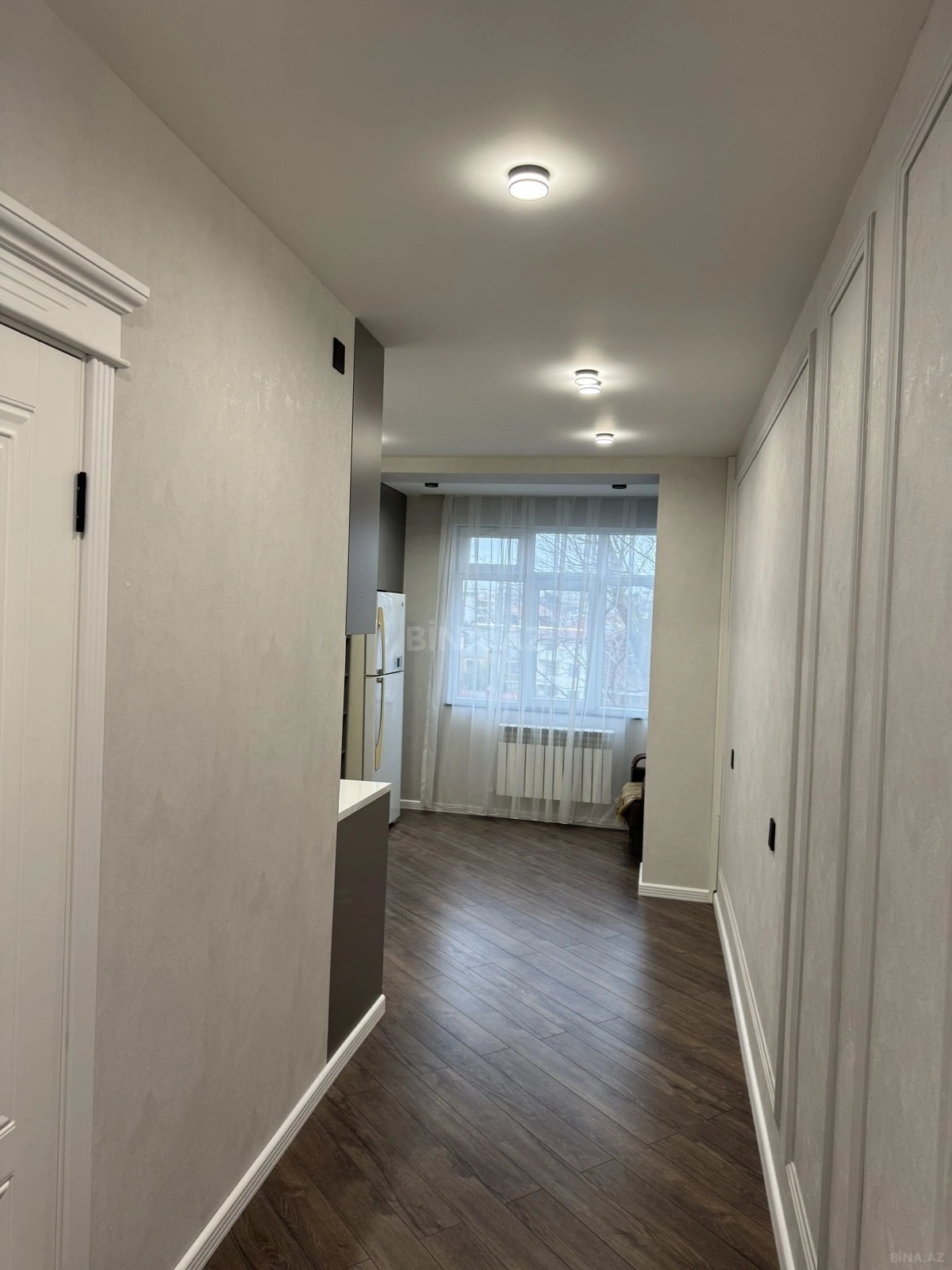Satılır 3 otaqlı mənzil 94 m²