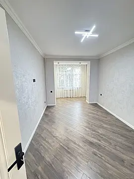 Satılır 3 otaqlı mənzil 94 m²