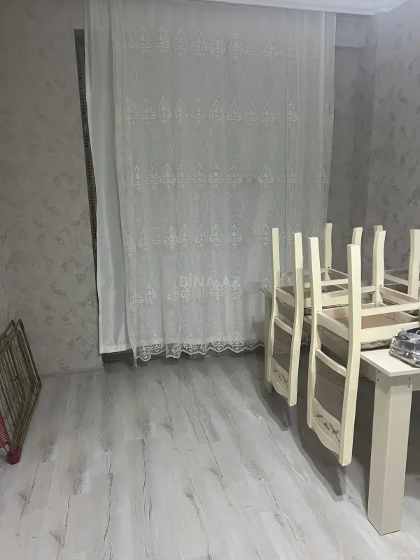 Kirayə verilir 3 otaqlı mənzil 63 m²