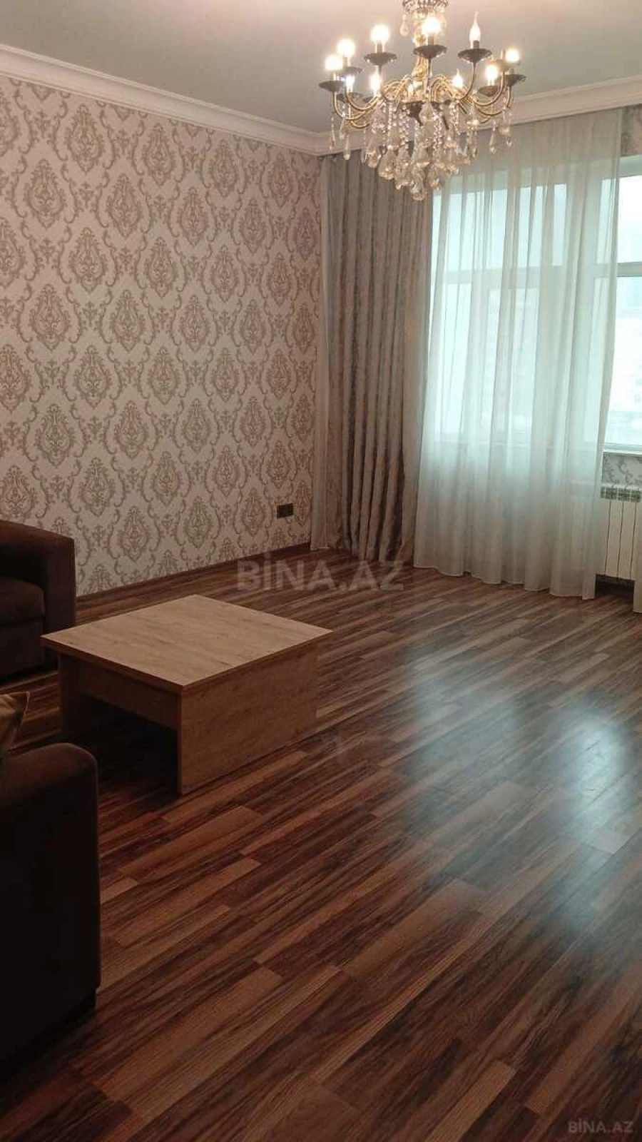 Kirayə verilir 2 otaqlı mənzil 95 m²