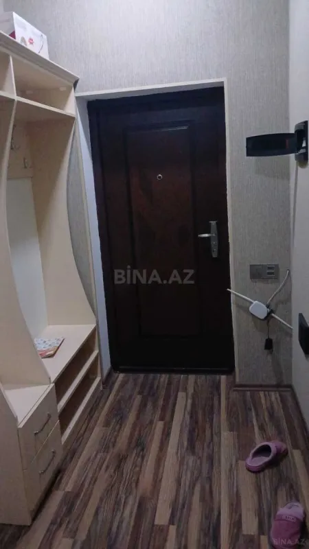 Kirayə verilir 2 otaqlı mənzil 95 m²