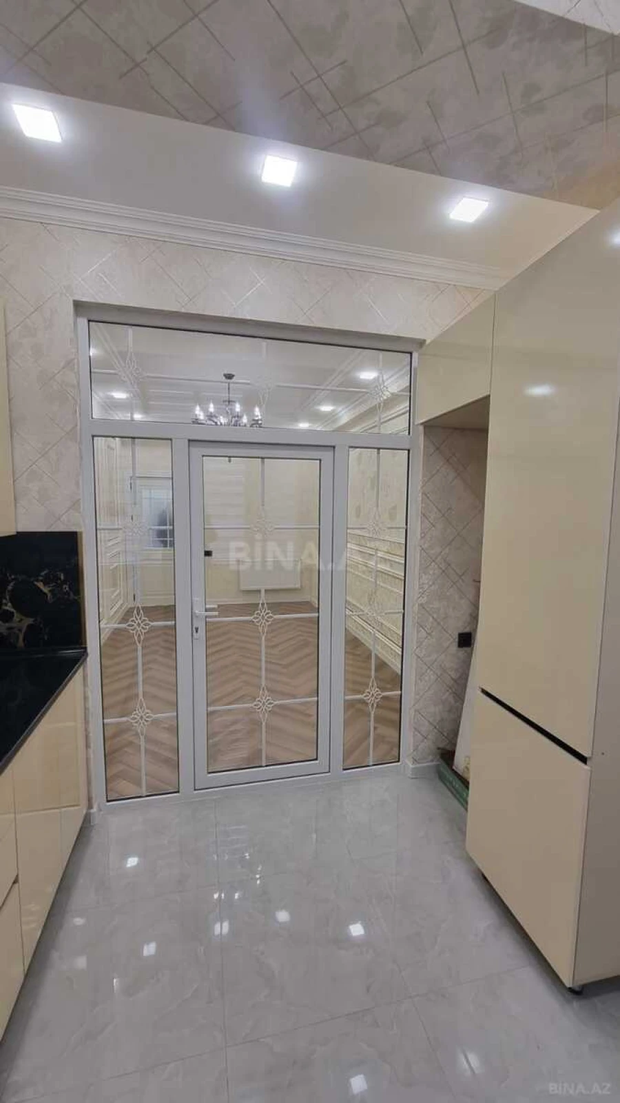Satılır 3 otaqlı mənzil 75 m²