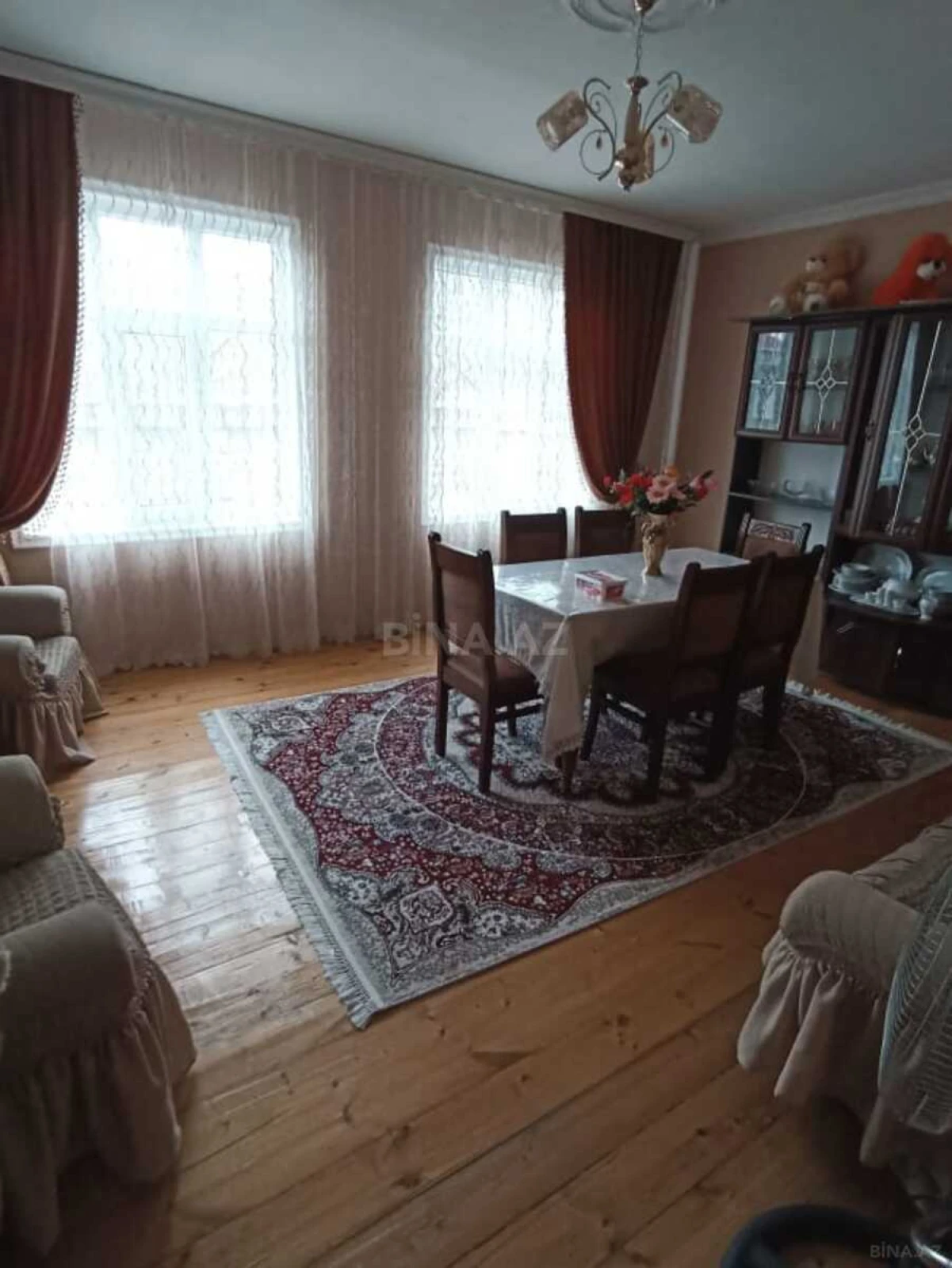Satılır 4 otaqlı həyət evi 121 m²