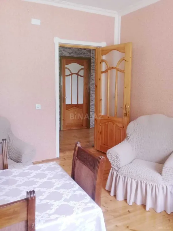 Satılır 4 otaqlı həyət evi 121 m²