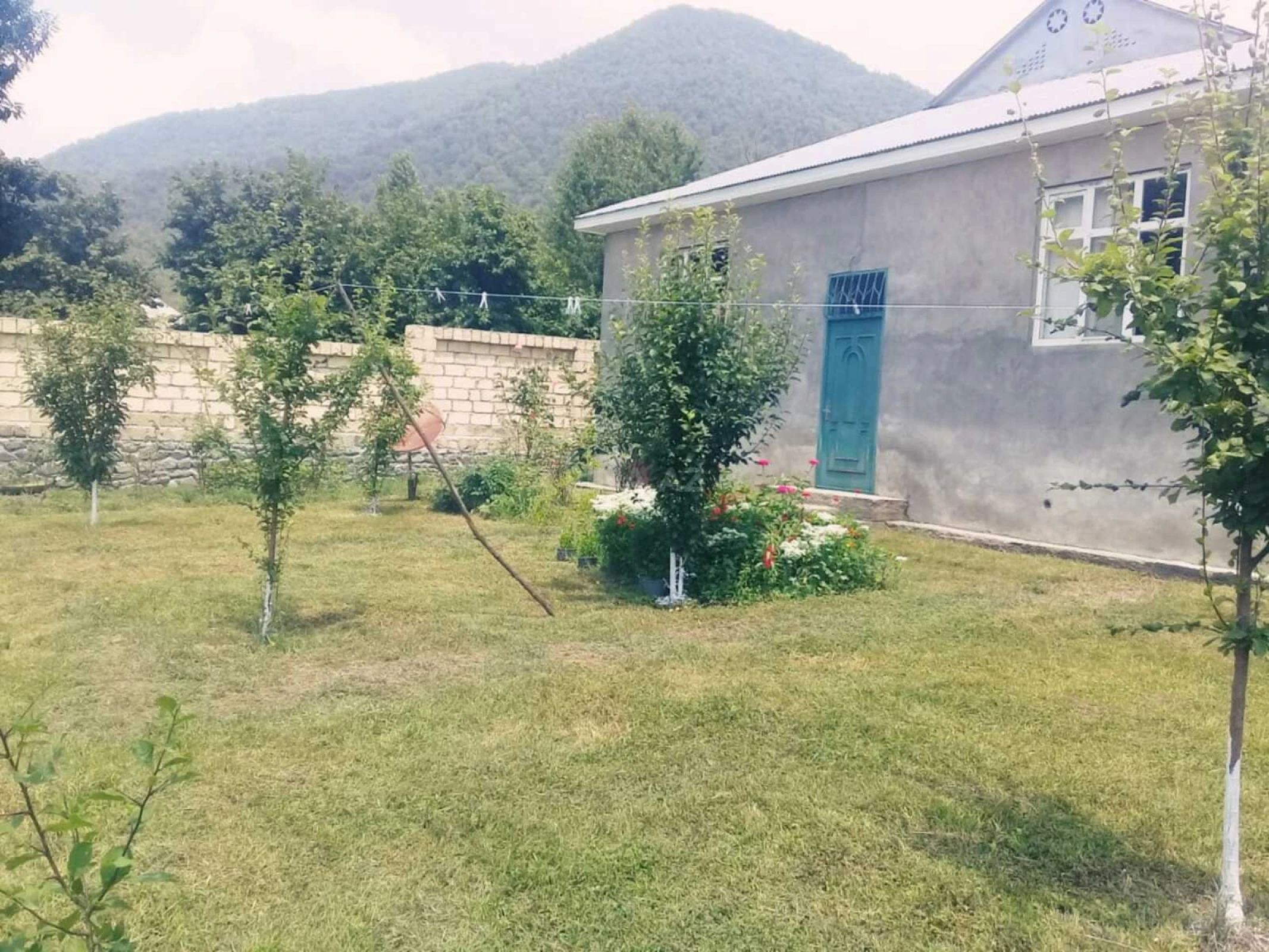 Satılır 4 otaqlı həyət evi 121 m²
