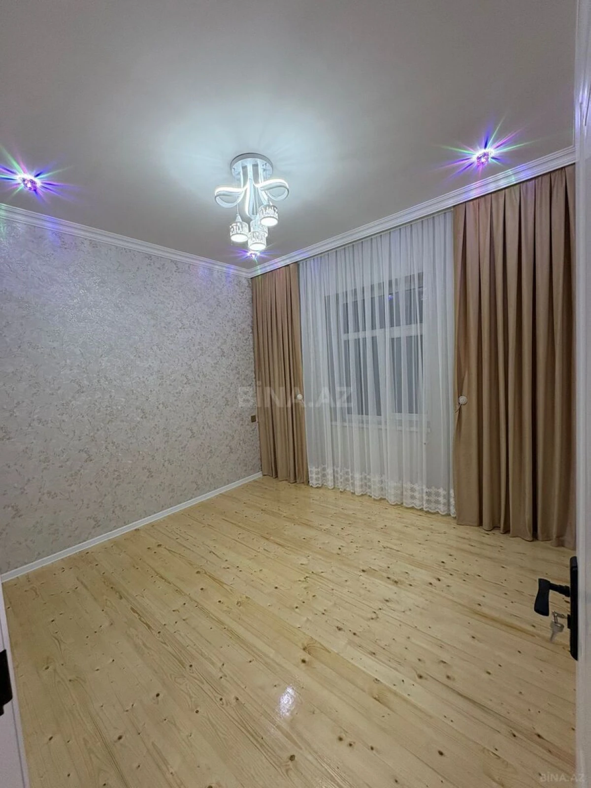 Satılır 3 otaqlı həyət evi 80 m²