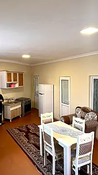 Kirayə verilir 3 otaqlı həyət evi 100 m²