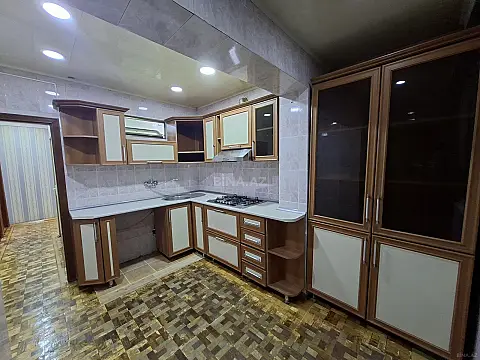 Kirayə verilir 3 otaqlı mənzil 90 m²