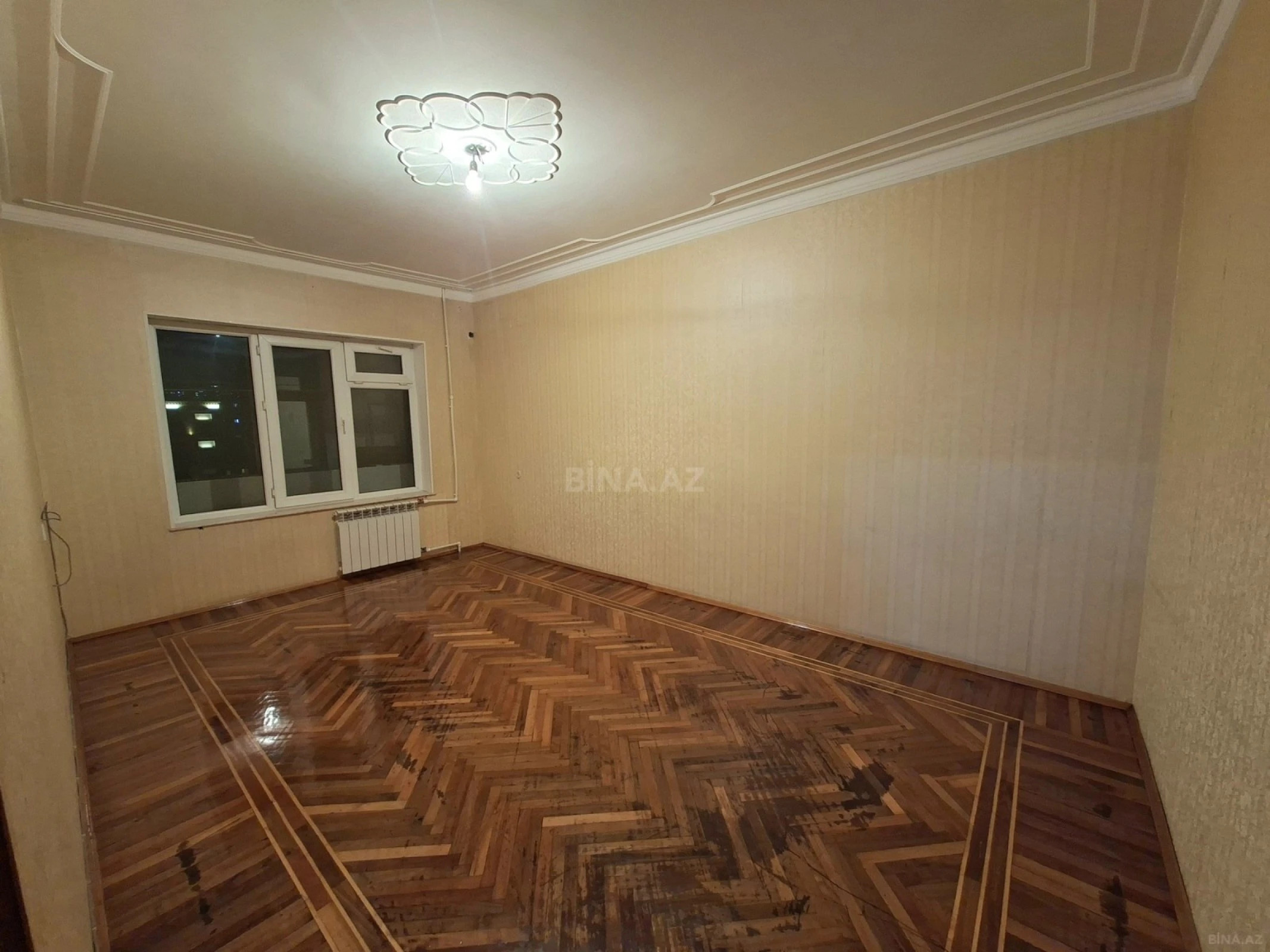 Kirayə verilir 3 otaqlı mənzil 90 m²